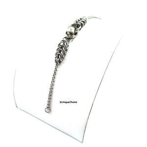 Silver Skull Pendant Cleavage Y Necklace, Steel Chain Links Unique Halloween Fun